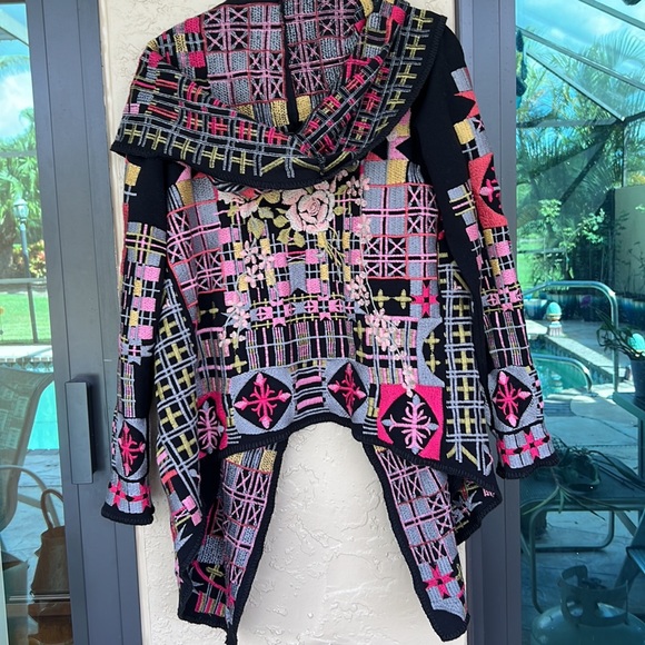 JOHNNY Was BN w tags sweater/ cardigan - Picture 5 of 9